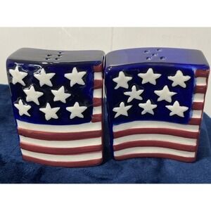Salt & Pepper shakers USA Flag Boston Warehouse Americana Ceramic Patriotic wBox
